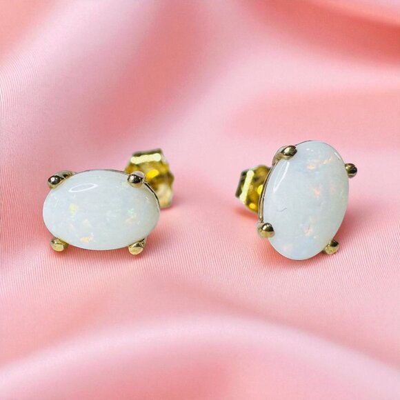 10K Gold- Natural Australian Opal Earrings -1/2CT TW - Stud Earrings White Opal - Picture 1 of 16